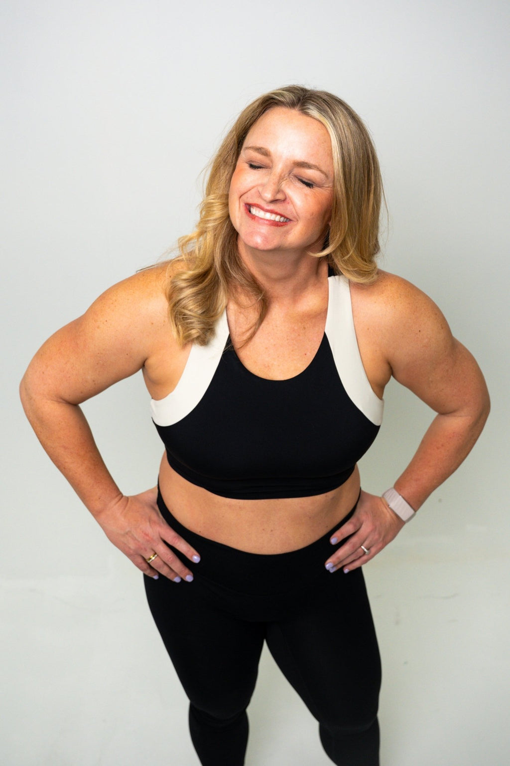 NO MA'AM TWO TONE RACER BACK SPORTS BRA - No Ma'am Fit